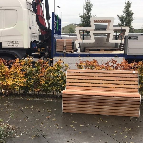 106418 straatmeubilair inrichting buitenruimte banken picknicksets